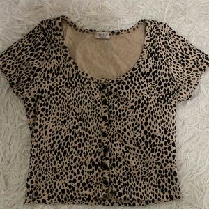 Brandy Melville John Galt Leopard Print crop top button up